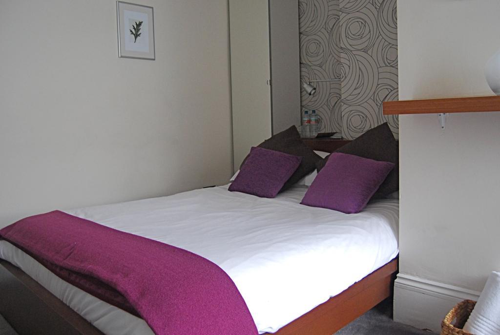 Greys Hotel Brighton Room photo